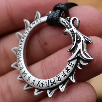 Nordic Vikingovia Vegvisir kolo dragon prívesok Viking Rune Kruhu vyhlásenie choker Náhrdelník pre mužov amulet zvierat Collier