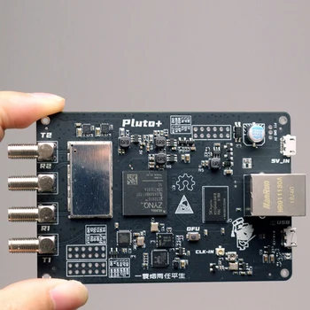 Pluto+ SDR AD9363 2T2R SDR Rádio Vysielač Rádia 70Mhz-6Ghz Software defined Radio Pre Gigabit Ethernet Micro-SD Karty